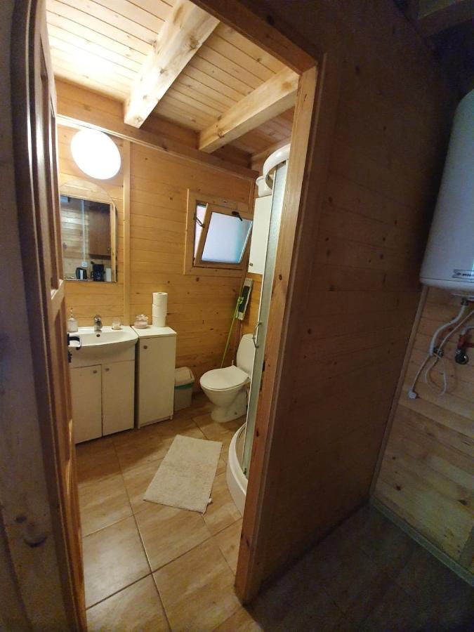 Domki U Robsona Świerzno Exteriér fotografie